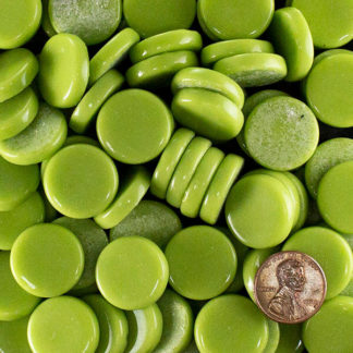 Spring Pea Green penny round 20mm